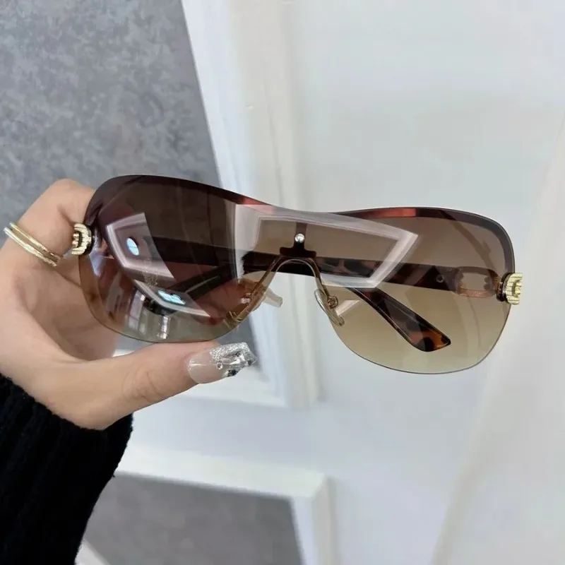 Codzienne okulary przeciwsłone – Designer Sunglasses recenzja i cena