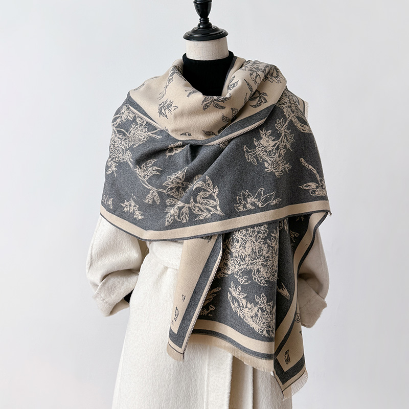 Damski szal w stylu vintage z  – Cashmere Scarf recenzja i cena