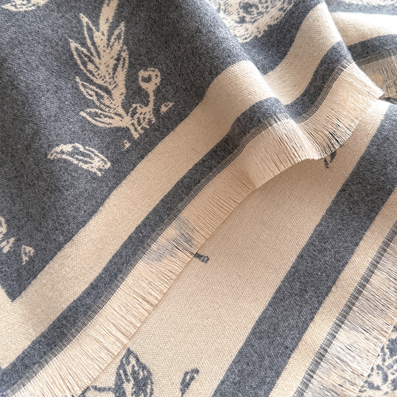 Damski szal w stylu vintage z  – Cashmere Scarf recenzja i cena