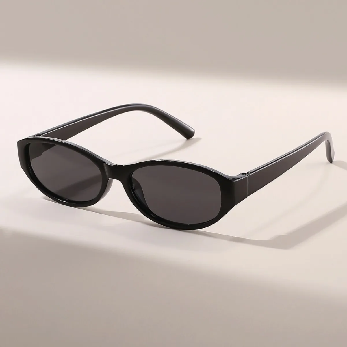 Retro, w stylu vintage, owalne – Designer Sunglasses recenzja i cena